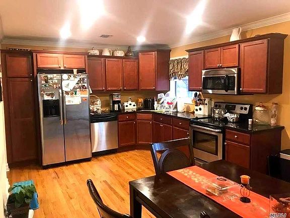5th image of 918 Ferndale Blvd