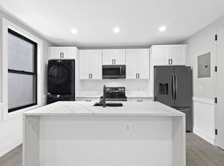 31-53 Steinway St PENTHOUSE 1, Astoria, NY 11103