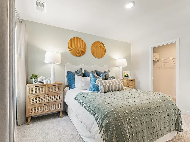 1103 Holland Rose Dr — Photo 5