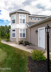 40 Patroon Pointe Drive, Rensselaer, NY, 12144