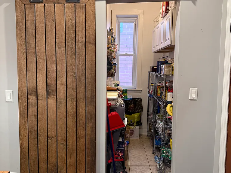 1815 N Paulina St #1 — Photo 11