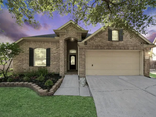 13008 Balsam Lake Ct, Pearland, TX 77584