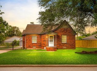 309 Avenue Of Oaks St, Houston, TX 77009