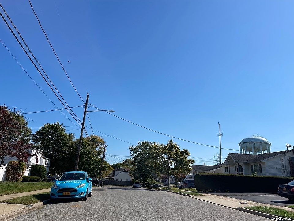 3724 Stokes Ave, Bethpage, NY 11714 Zillow