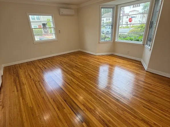 8686 W Olympic Blvd APT 3, Los Angeles, CA 90035