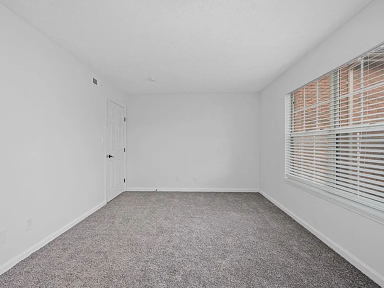 Indian Lookout Apartments — Photo 90
