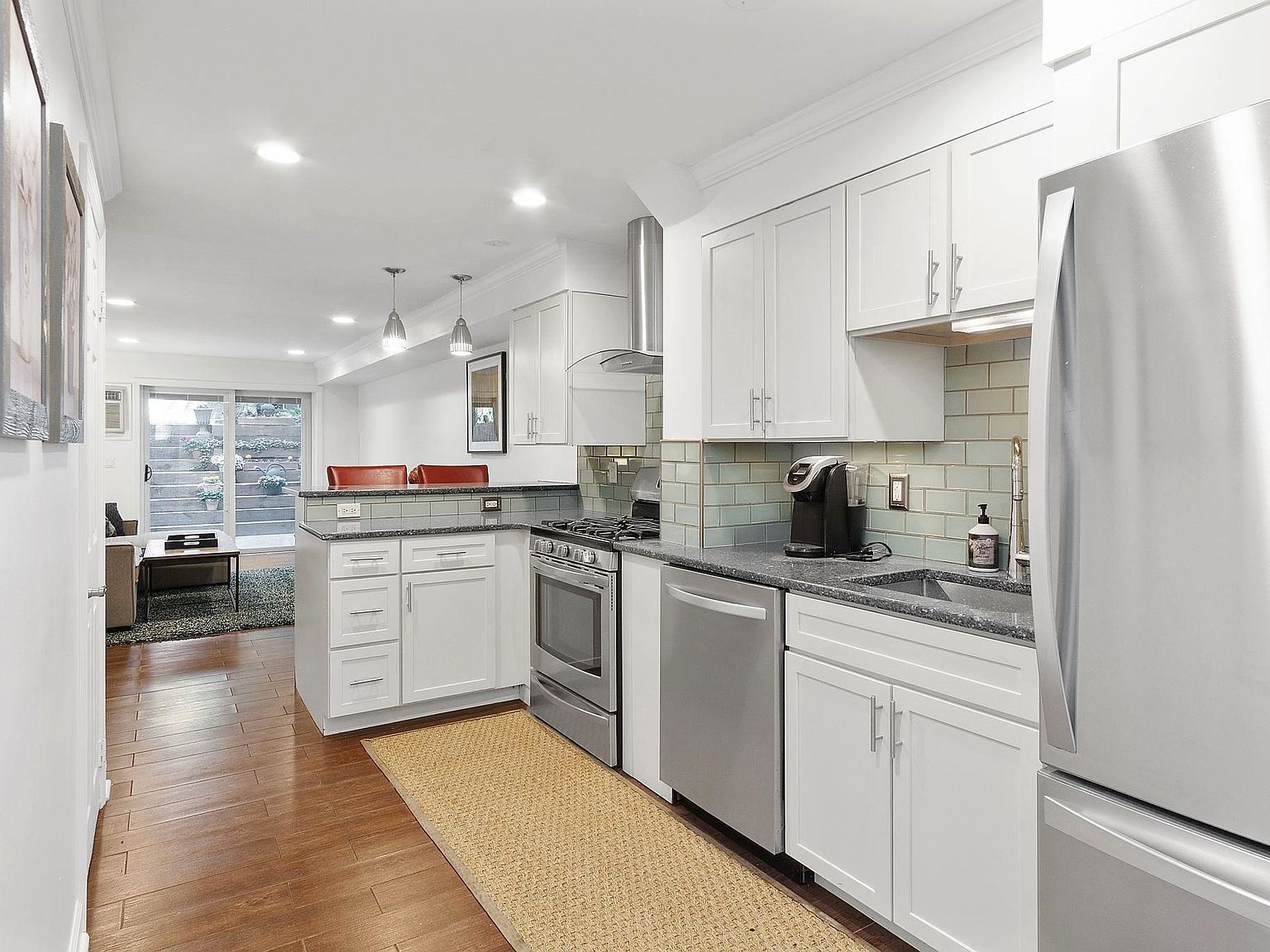 236 6th St APT 2, Jersey City, NJ 07302 MLS 230012698 Zillow