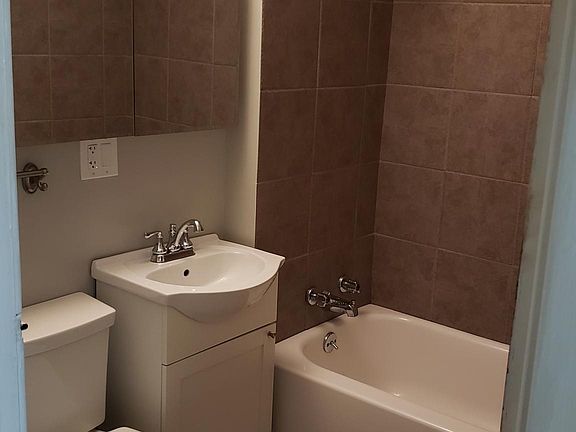 5th image of 3249 N Central Park Ave #2