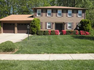 6617 Degen Dr, Burke, VA 22015