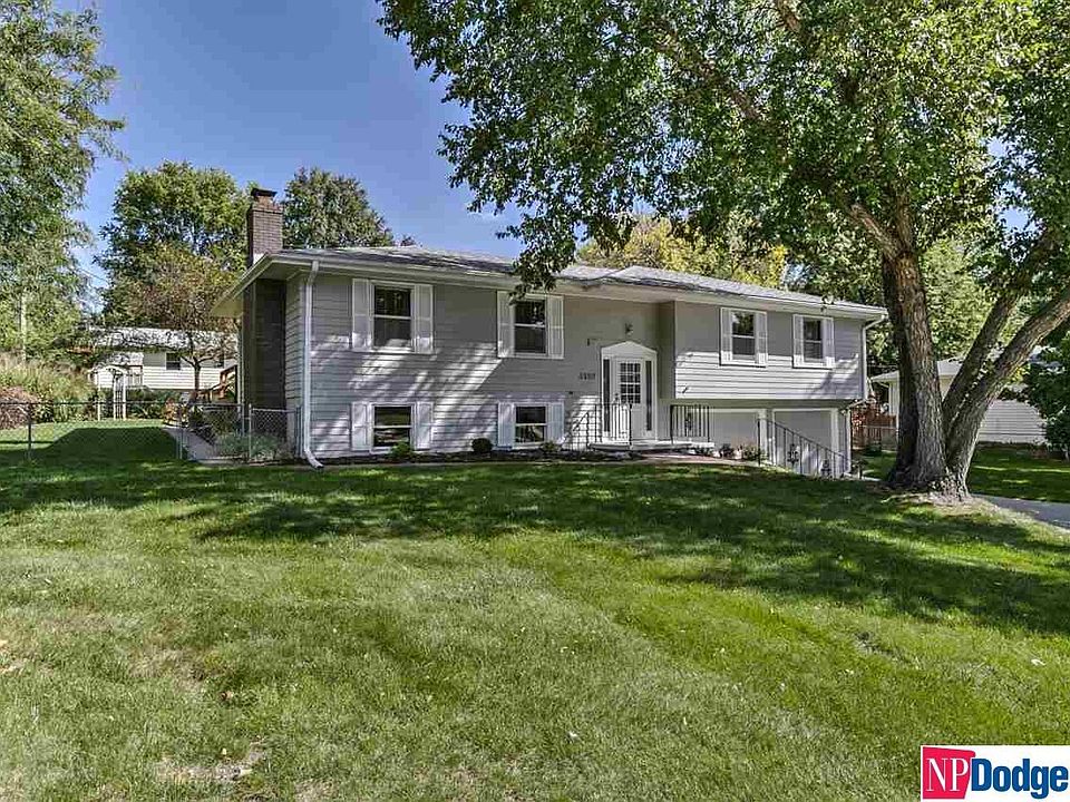 1st image of 3507 S 120th St
