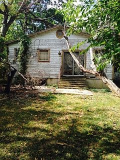 1st image of 1114 E Avenue B