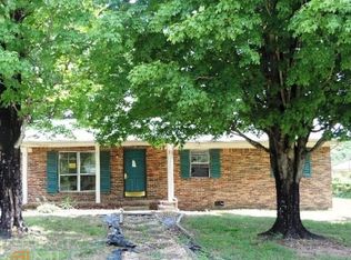 555 Pinewood Cir, Fort Oglethorpe, GA 30742