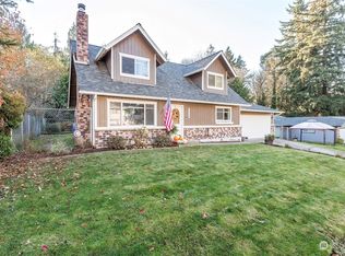 3055 Aegean Blvd NE, Bremerton, WA 98311