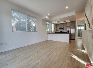 1211 1/2 Fedora St, Los Angeles, CA 90006