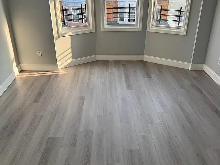 96 Eaton Pl #3L — Photo 2