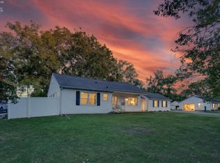 5011 Leavitt Rd, Lorain, OH 44053