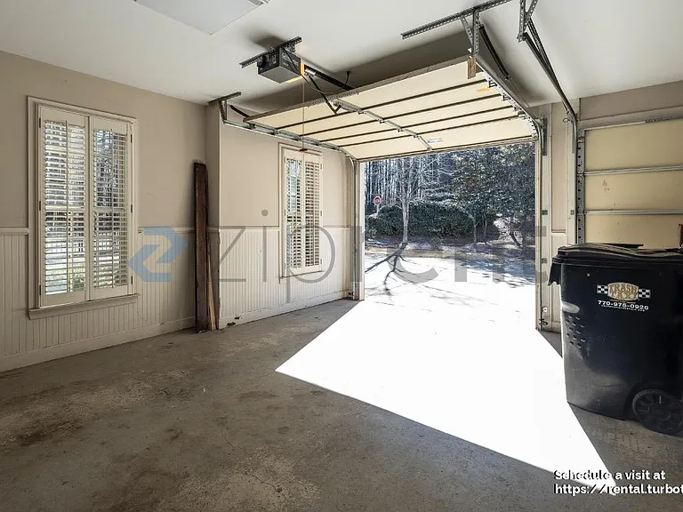 2801 Spreading Oaks Dr NW #STUDIO — Photo 15