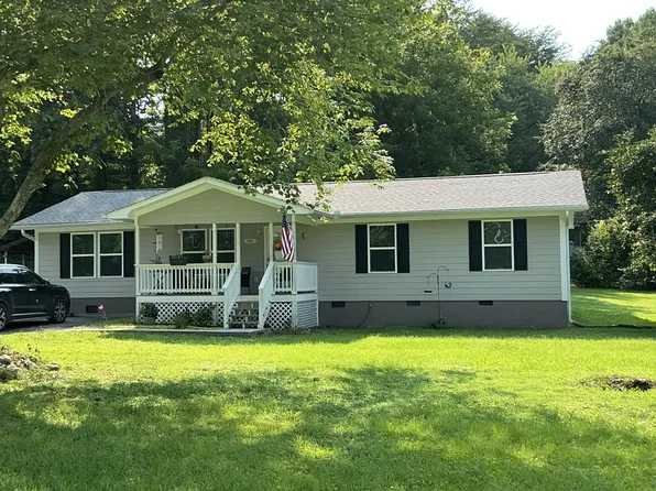 181 Spring St, Spring City, TN 37381