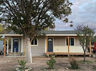42 E Barry Ln, Saint David, AZ 85630