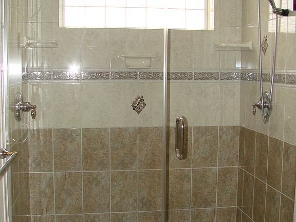 Master Bath - Dual Head Show