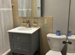 320 Coyier Ln #6, Madison, WI 53713