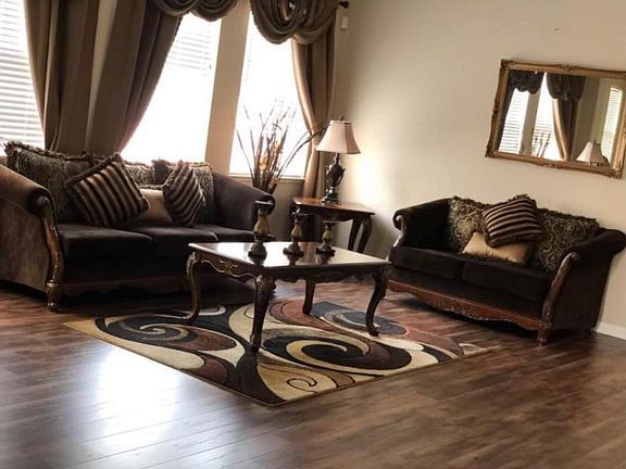 3rd image of 2508 McCloud Way