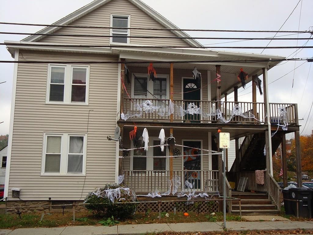 169 Charlton St, Southbridge, MA 01550 Zillow