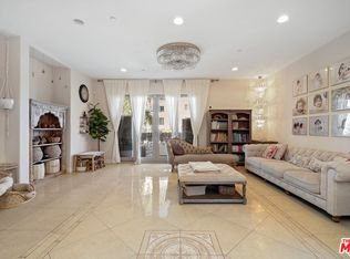 1835 S Barrington Ave APT 101, Los Angeles, CA 90025