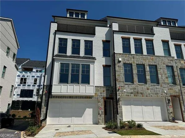 2757 Wynberry Ln, Vinings, GA 30339