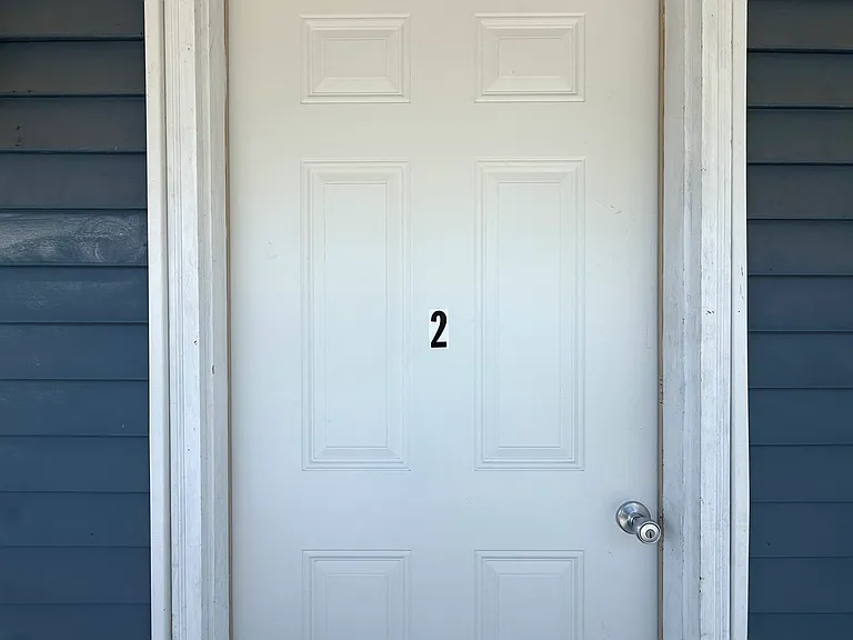 14 Livingston St #2 — Photo 2