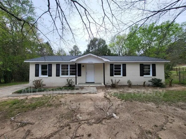 4226 Robinson Cir, Macon, GA 31204