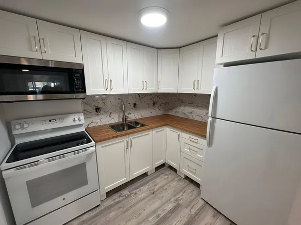 4301 NW South Tamiami Canal Dr #3-114, Miami, FL 33126