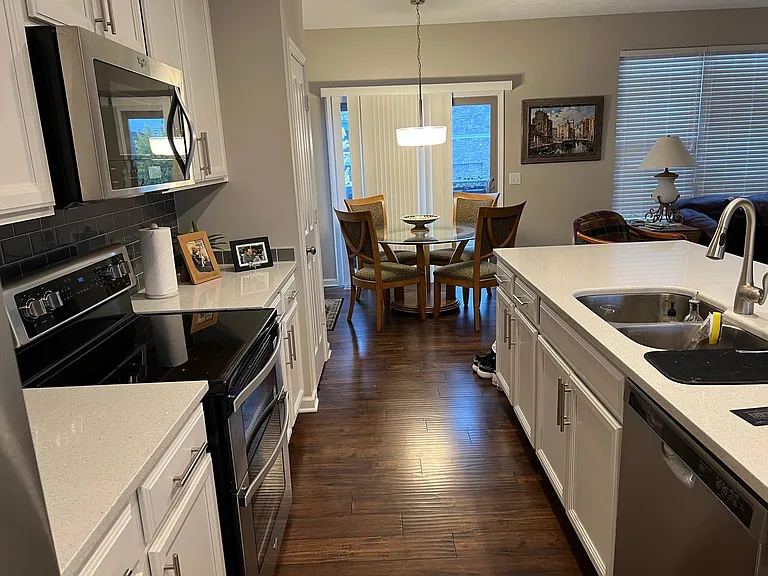 13086 Grand Vue Dr — Photo 13