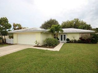 3250 SE Gran Via Way, Stuart, FL 34996