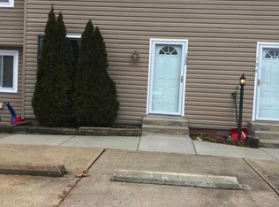 132 Arrowood Dr, Cranberry Township, PA 16066