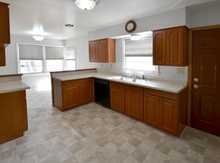 4519 N 70th St, Milwaukee, WI 53218