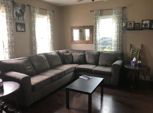 420 7th St, Franklin, PA 16323