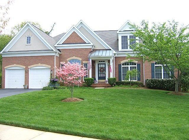 1st image of 707 Pumphrey Farm Dr