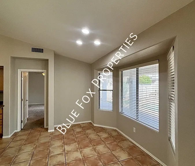 10163 E Falcon Point Dr — Photo 8