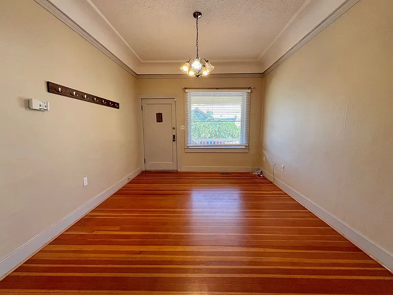 2916 SE 17th Ave — Photo 4
