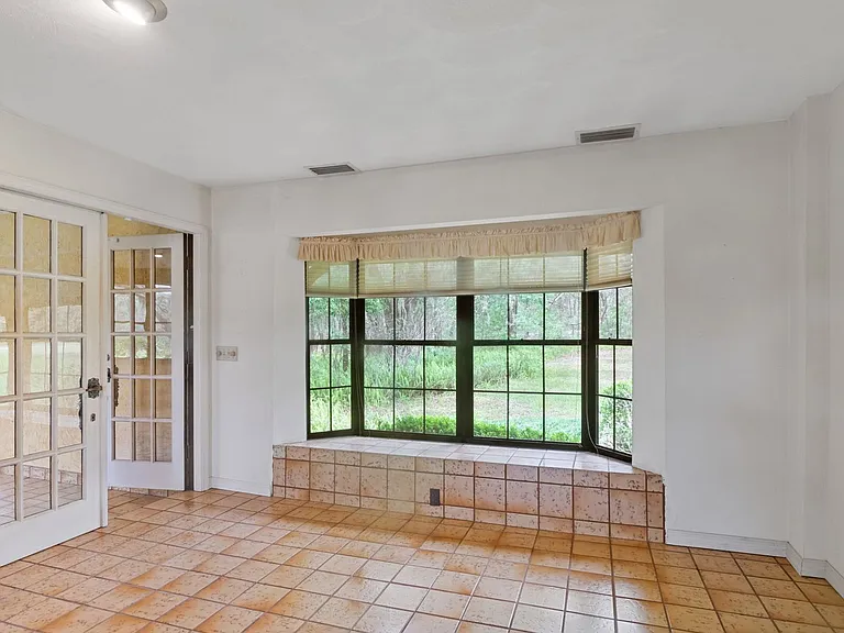 16835 Old Moulton Rd — Photo 9