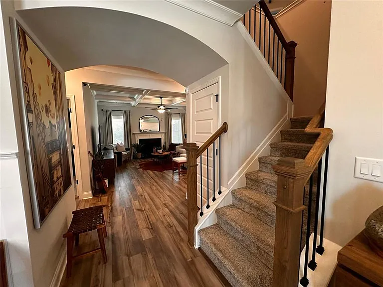 325 Sterling Creek Way — Photo 15