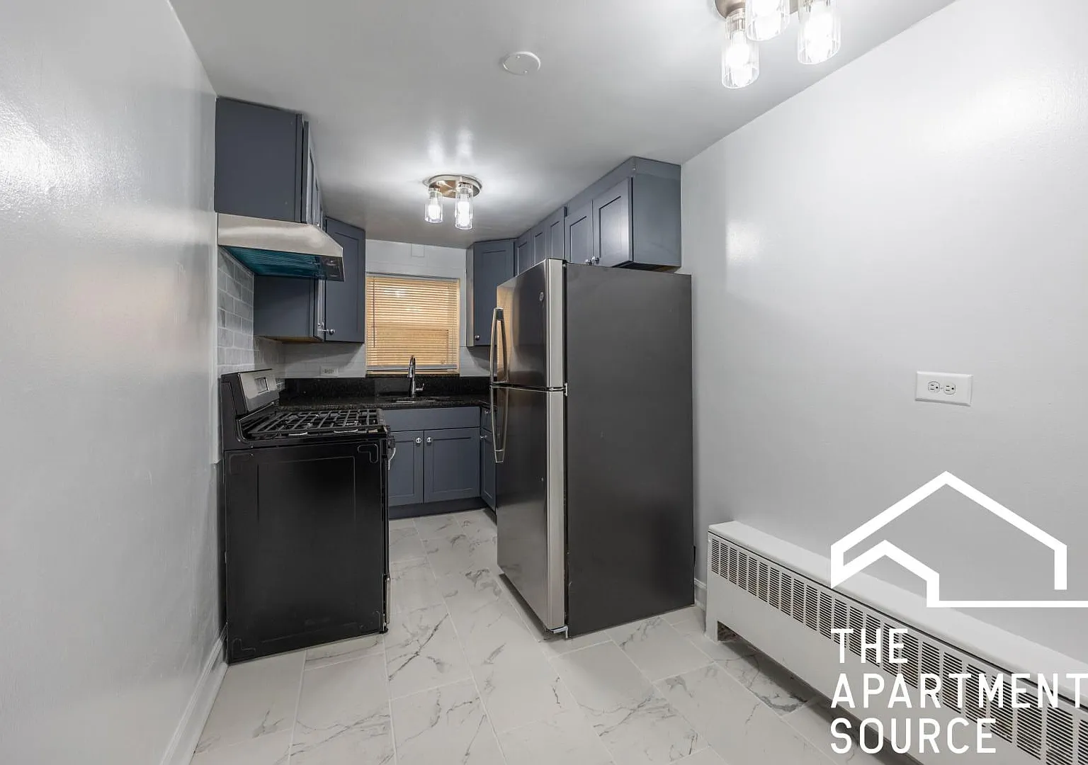 2754 W North Shore Ave — Photo 3