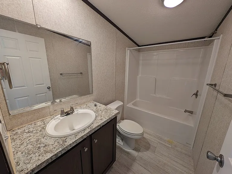 121 Cypress Rd — Photo 6