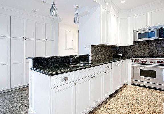 2nd image of 151 E 80th St APT 6A