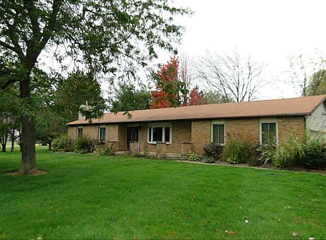 1st image of 7292 Fox Den Ct