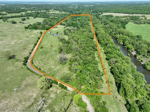 35 Ashley Rd, Bokoshe, OK 74930
