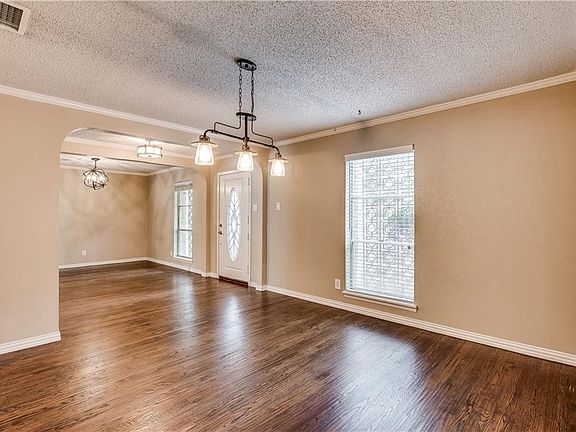 4th image of 13040 Pennystone Dr