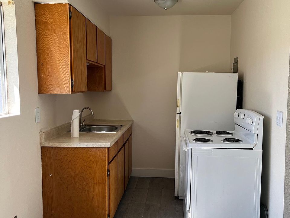 1st image of 183 Palm Ave APT 3