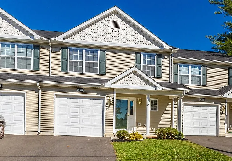Crosswicks 3BR